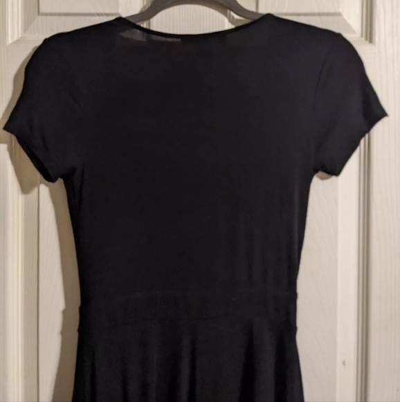 Forever 21 Romper S Black Short Sleeve V-Neck Faux Wrap Summer - Picture 4 of 4